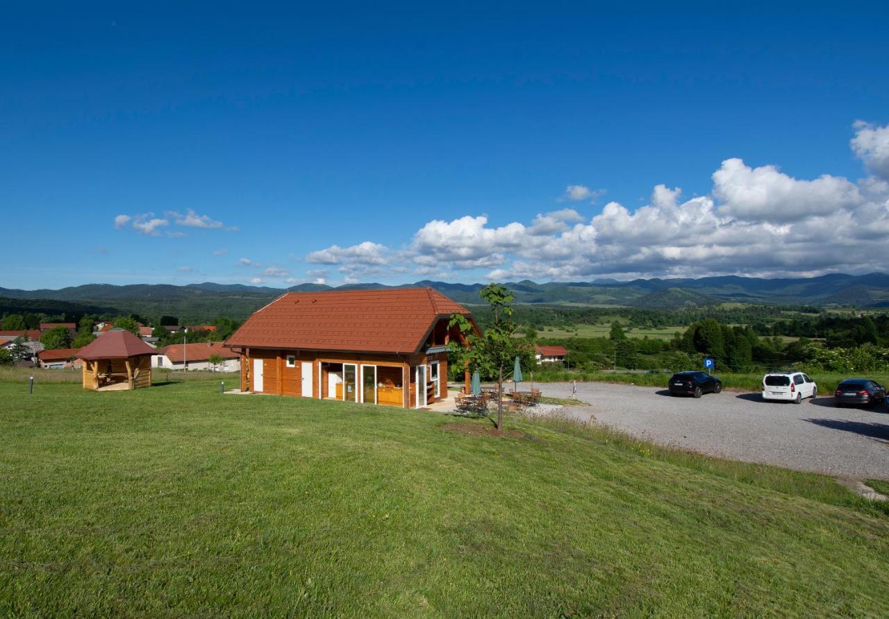 Camp The Sunrise Hill Hotel Pivka Luaran gambar