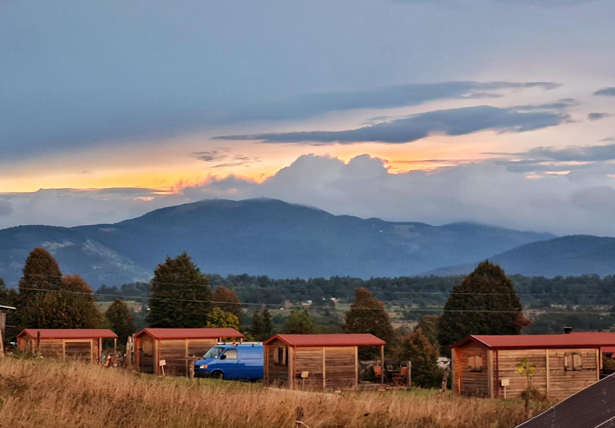 Camp The Sunrise Hill Hotel Pivka Luaran gambar